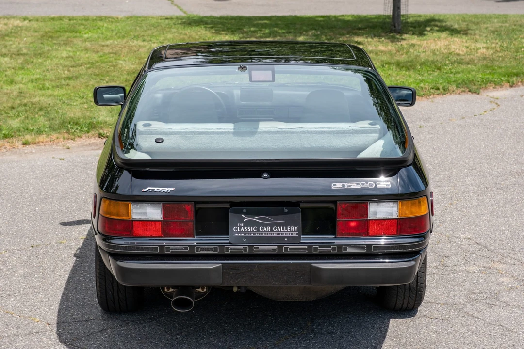 1987 Porsche 924 S - Image 11 of 31