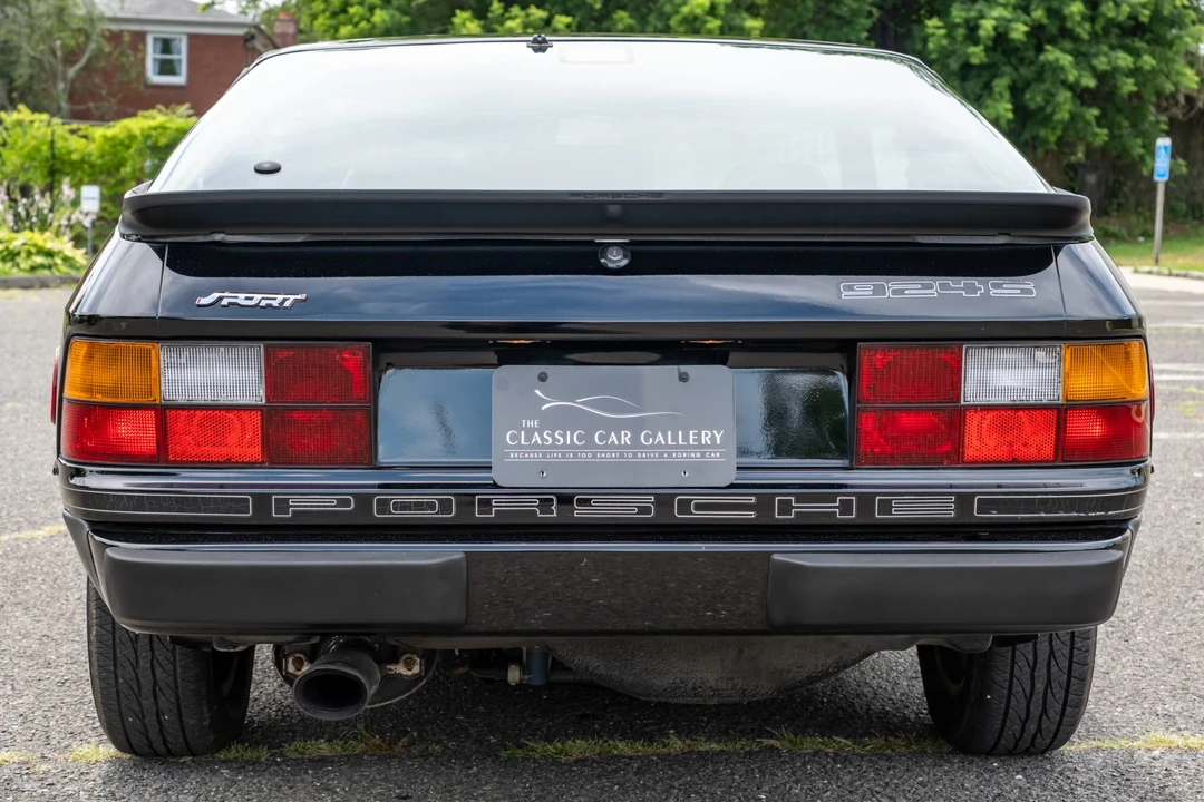 1987 Porsche 924 S - Image 12 of 31