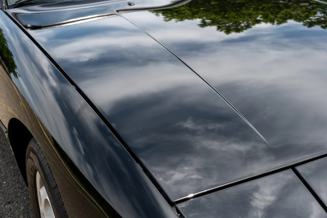 1987 Porsche 924 S - Image 17 of 31