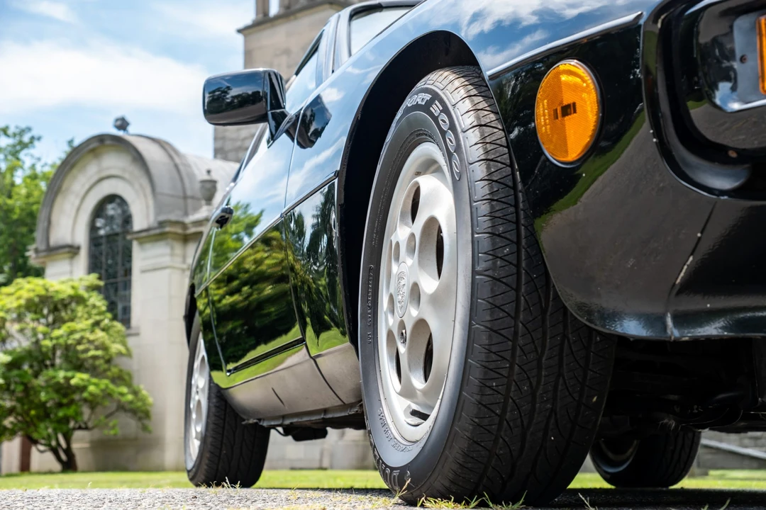 1987 Porsche 924 S - Image 18 of 31
