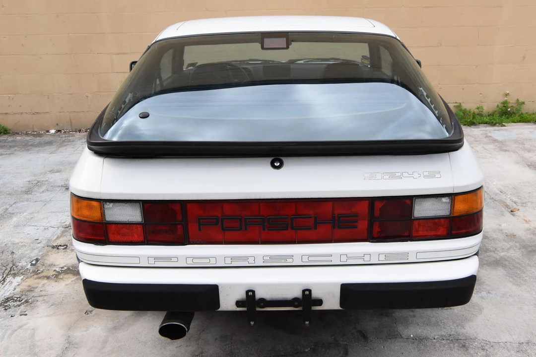 1987 Porsche 924 S - Image 5 of 6
