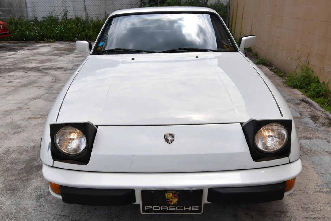 1987 Porsche 924 S - Image 6 of 6