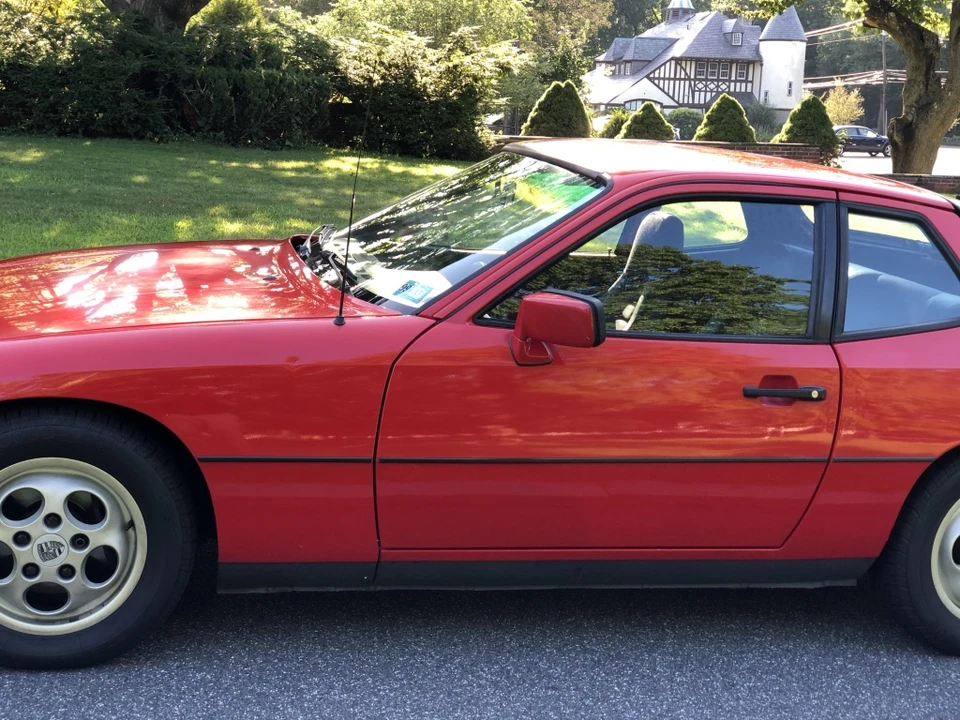 1987 Porsche 924 S - Image 24 of 31