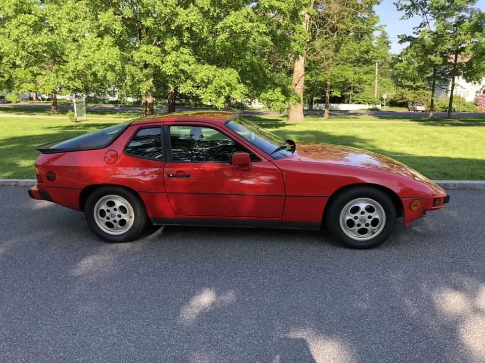 1987 Porsche 924 S - Image 12 of 31