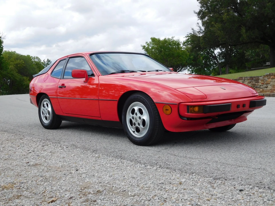 1987 Porsche 924 S - Image 11 of 31