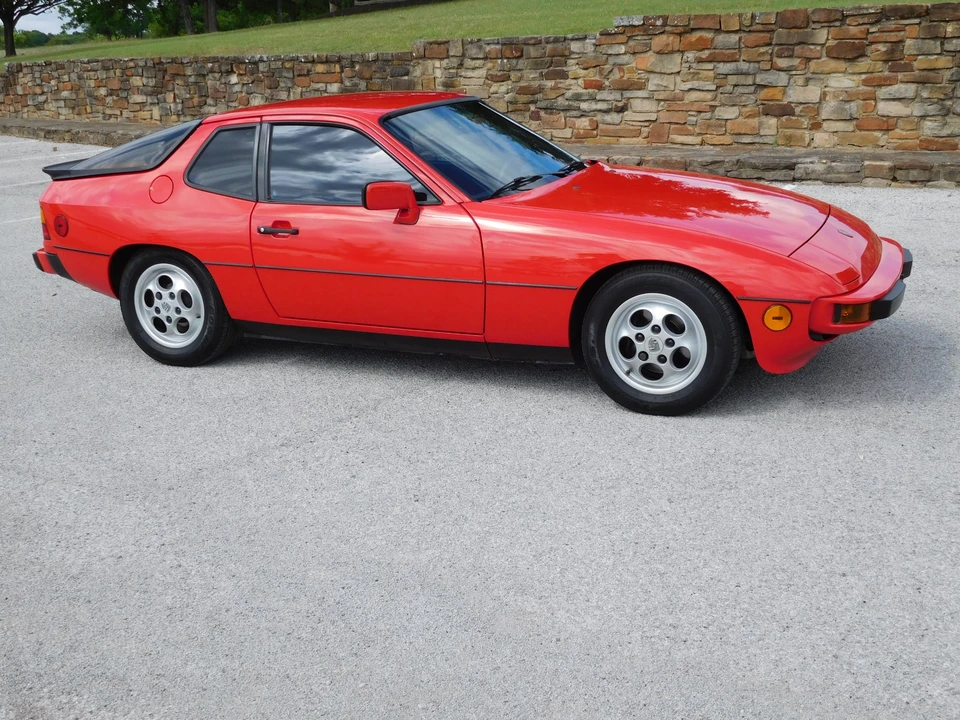 1987 Porsche 924 S - Image 30 of 31