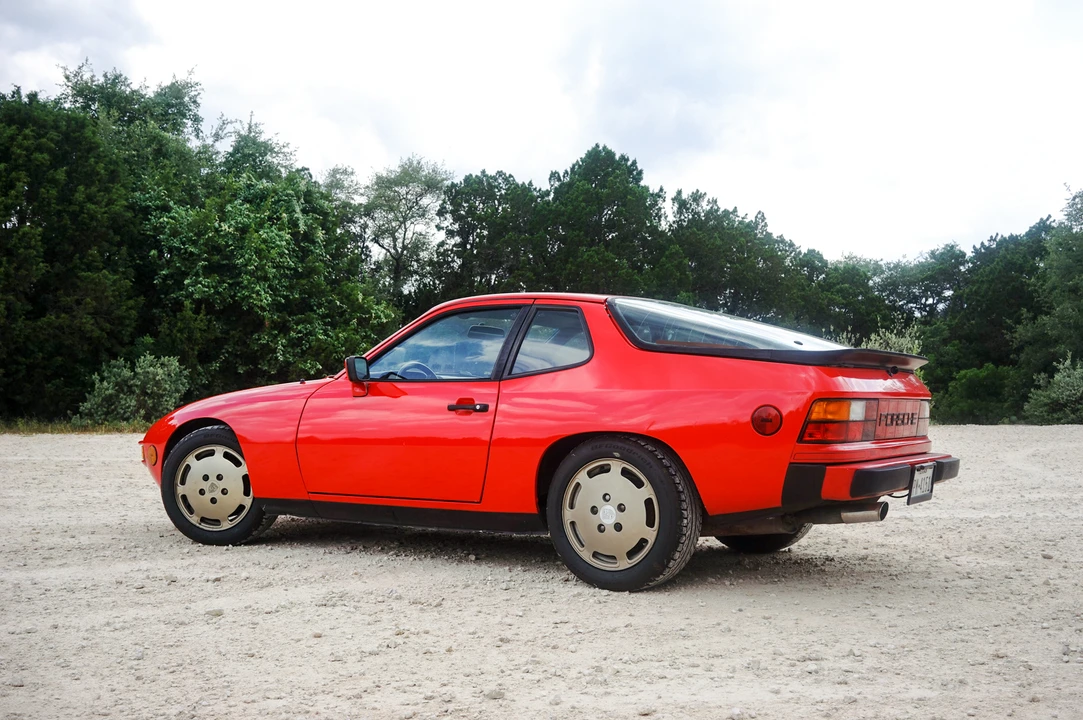 1987 Porsche 924 S - Image 13 of 31