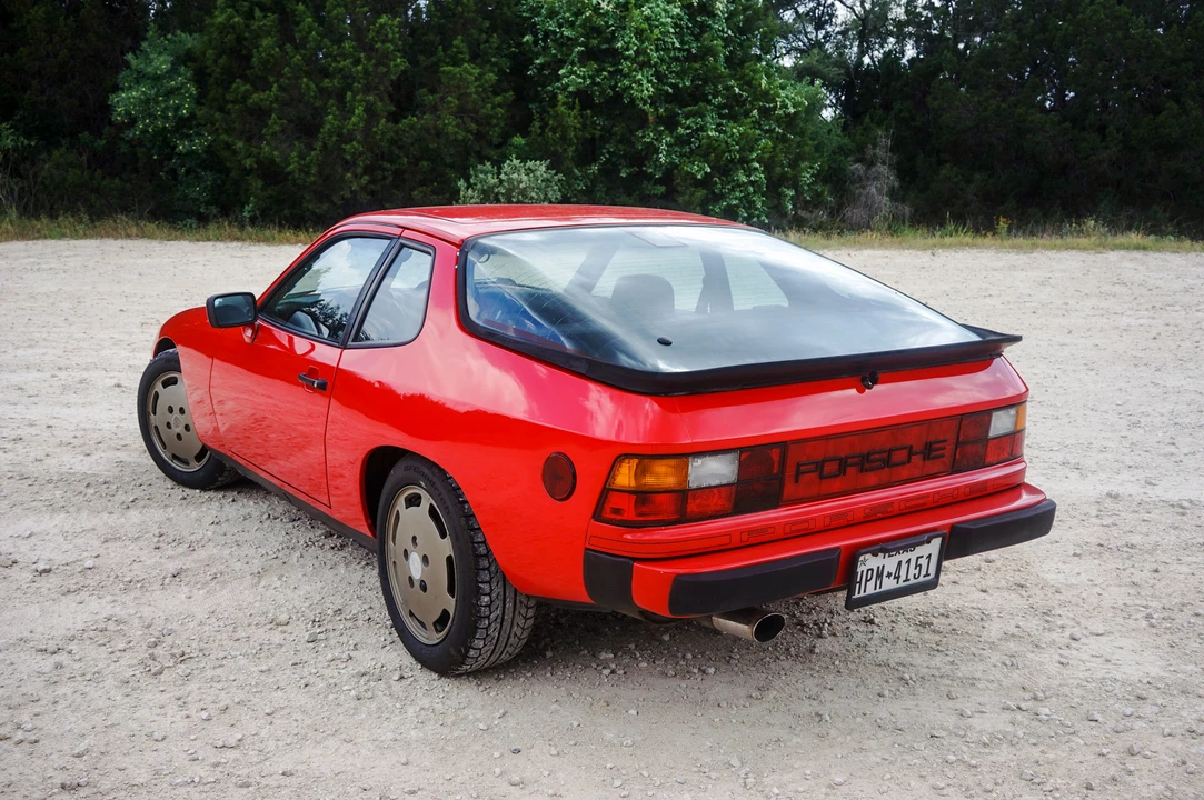 1987 Porsche 924 S - Image 12 of 31