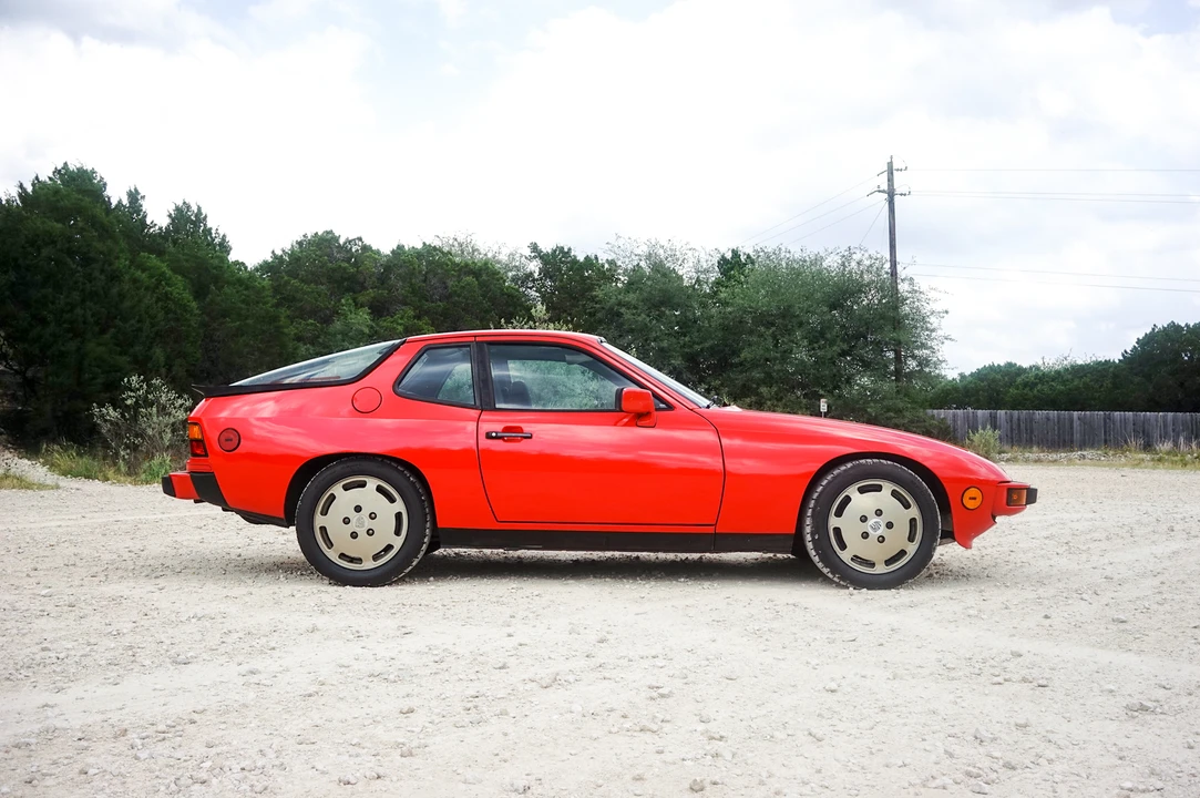 1987 Porsche 924 S - Image 4 of 31