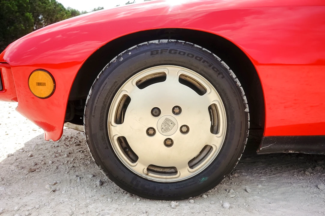 1987 Porsche 924 S - Image 31 of 31