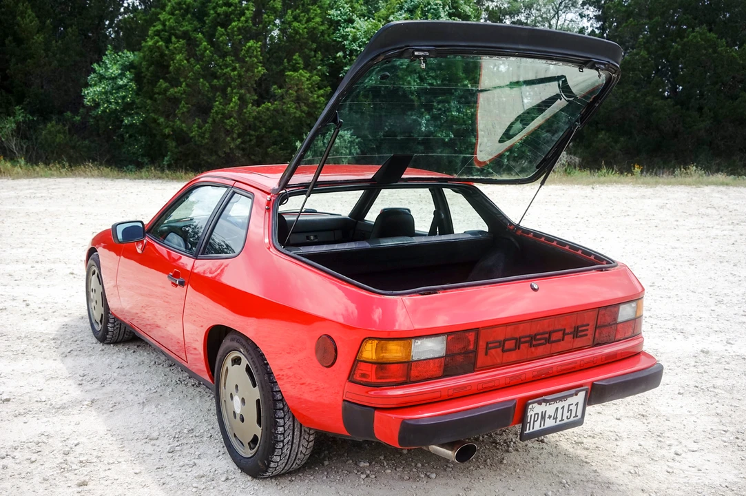 1987 Porsche 924 S - Image 18 of 31