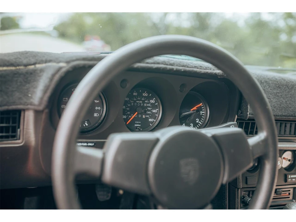 1987 Porsche 924 S - Image 13 of 19