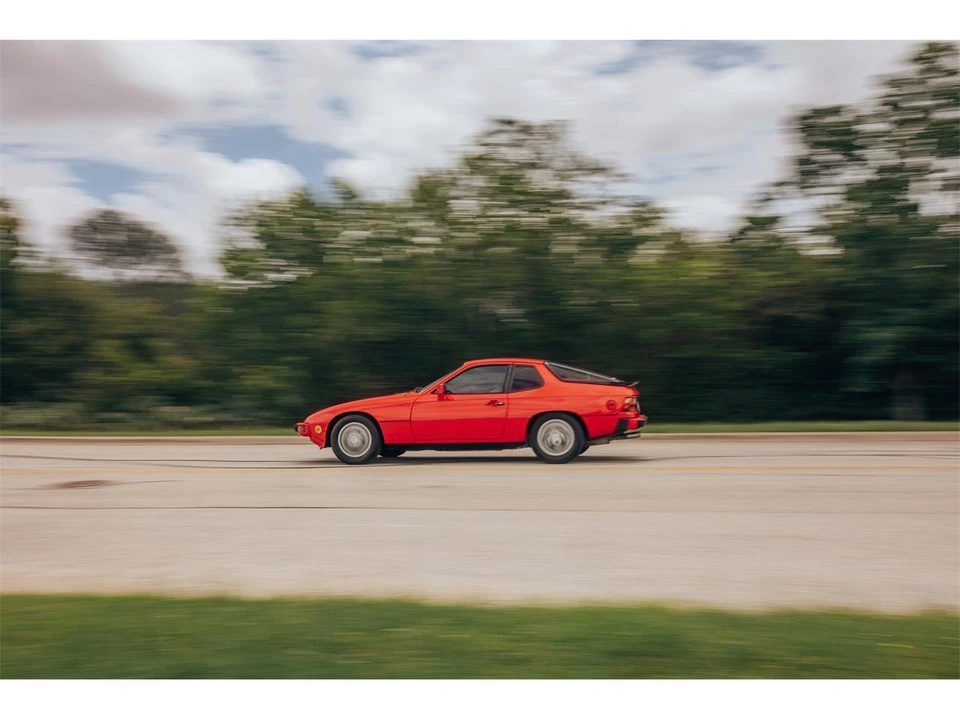 1987 Porsche 924 S - Image 15 of 19