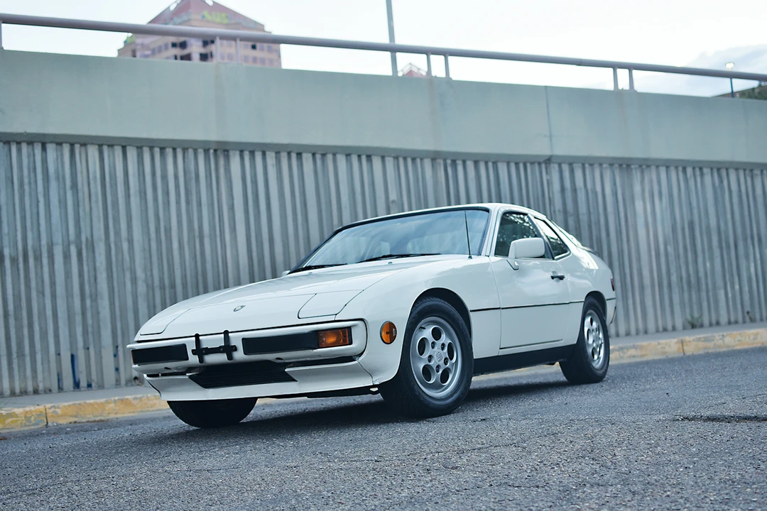 1987 Porsche 924 S - Image 5 of 31