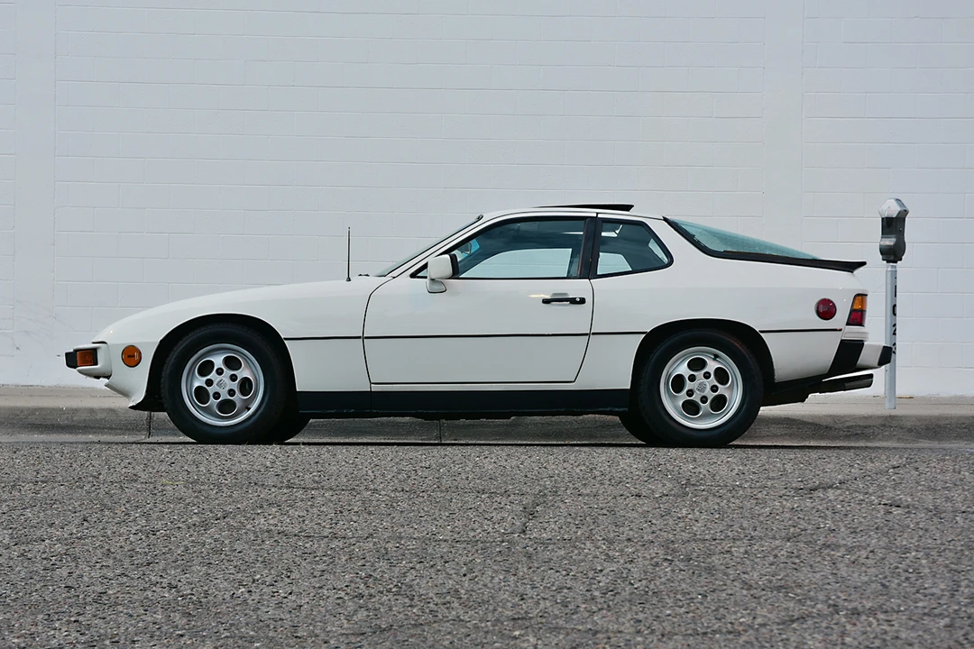 1987 Porsche 924 S - Image 11 of 31