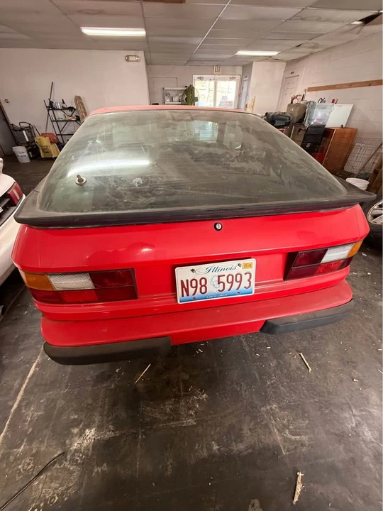 1987 Porsche 924 S - Image 15 of 15