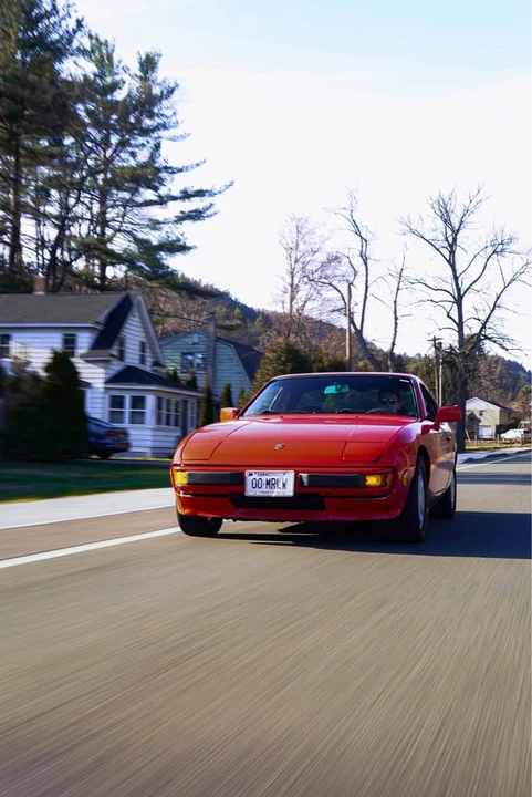 1987 Porsche 924 S - Image 2 of 9