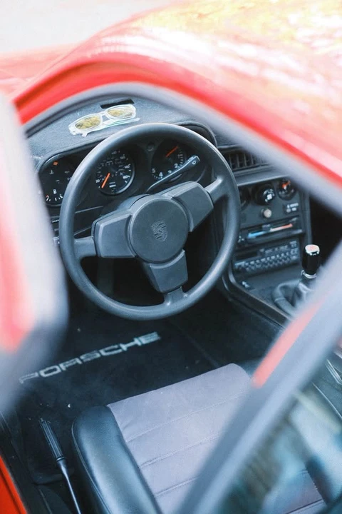 1987 Porsche 924 - Image 14 of 15