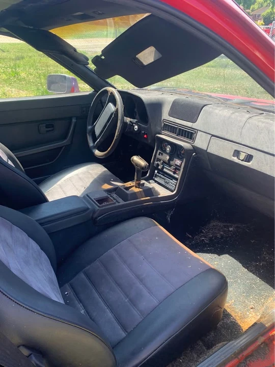 1987 Porsche 924 S - Image 9 of 16