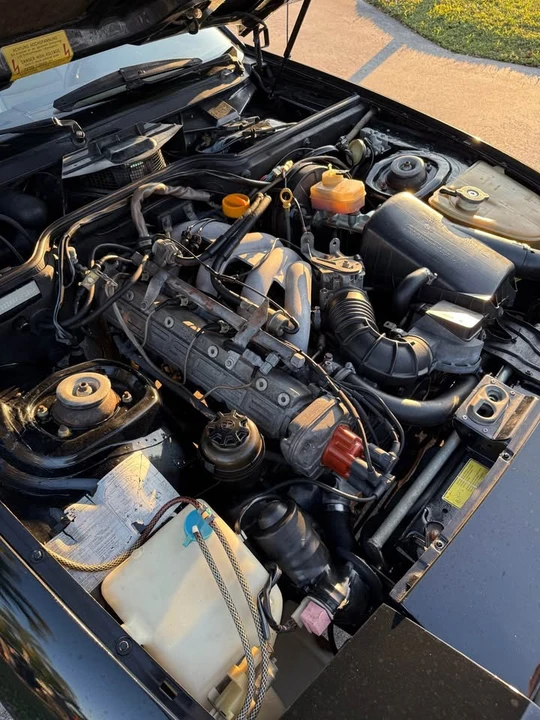 1987 Porsche 924 S - Image 12 of 13