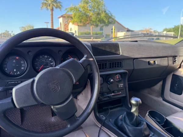 1987 Porsche 924 S - Image 16 of 17