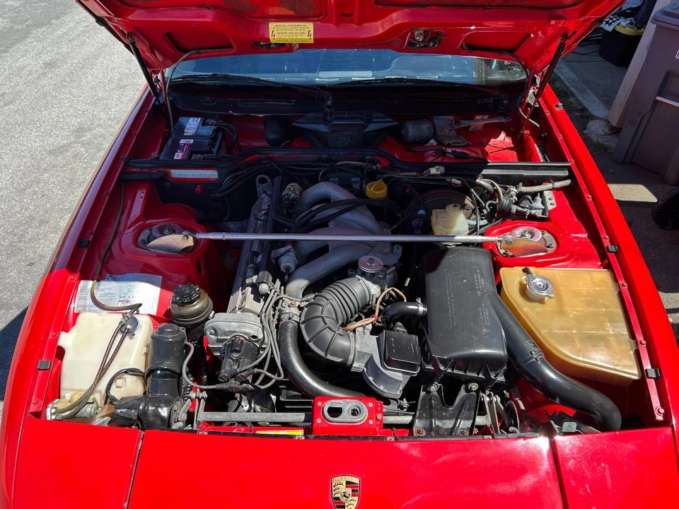 1987 Porsche 924 S - Image 2 of 18
