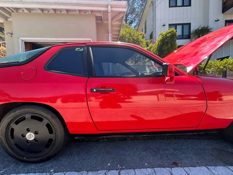 1987 Porsche 924 S - Image 4 of 18