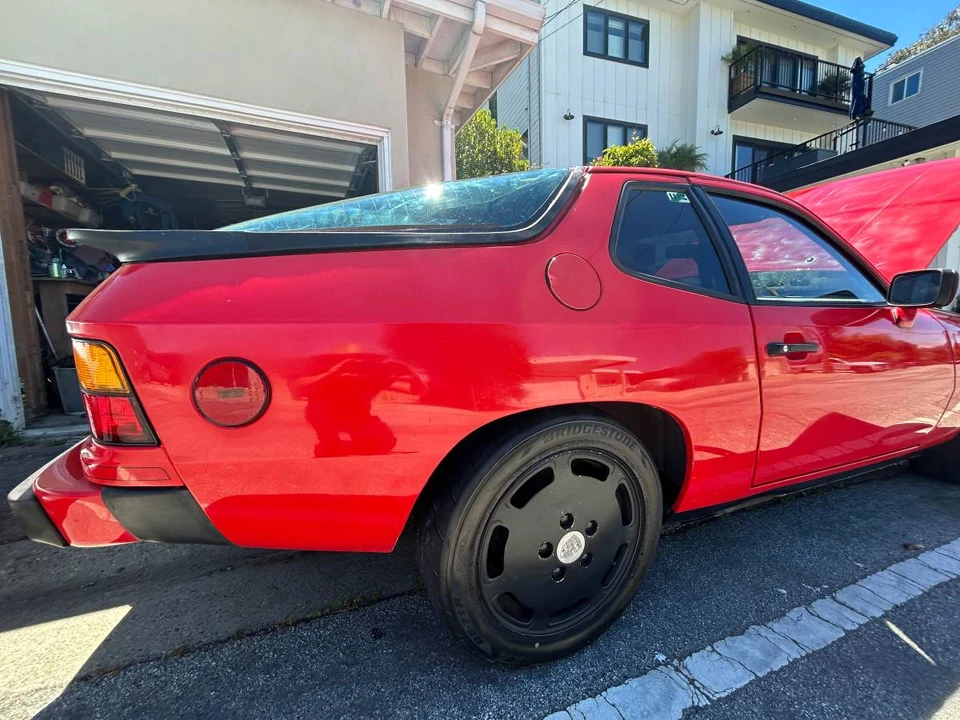 1987 Porsche 924 S - Image 15 of 18