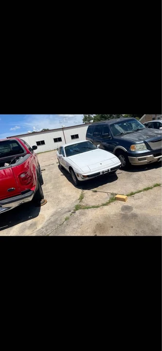 1987 Porsche 924 S - Image 11 of 17