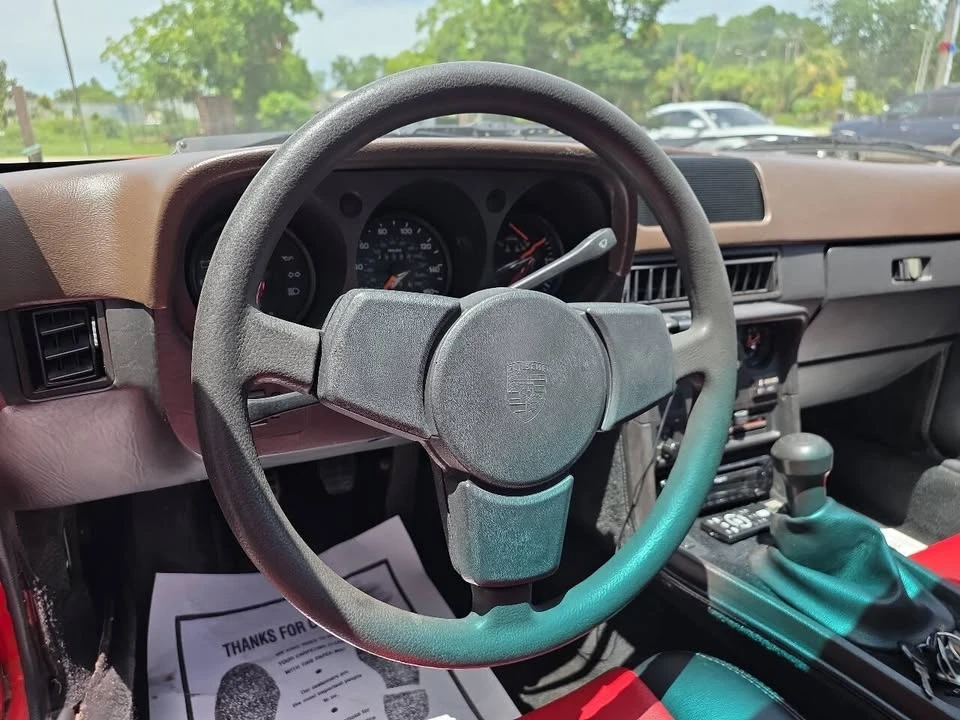 1987 Porsche 924 S - Image 13 of 20
