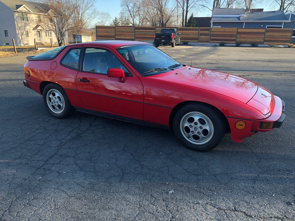 1987 Porsche 924 S - Image 9 of 23