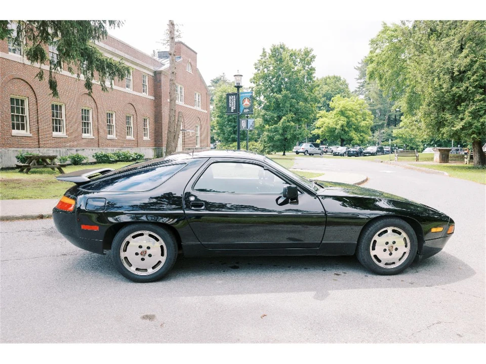 1987 Porsche 928 S4 - Image 10 of 26