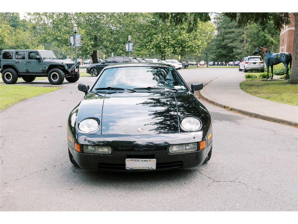 1987 Porsche 928 S4 - Image 5 of 26