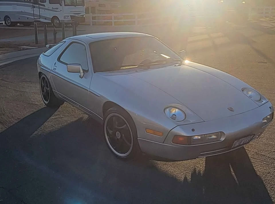 1987 Porsche 928 - Image 5 of 7