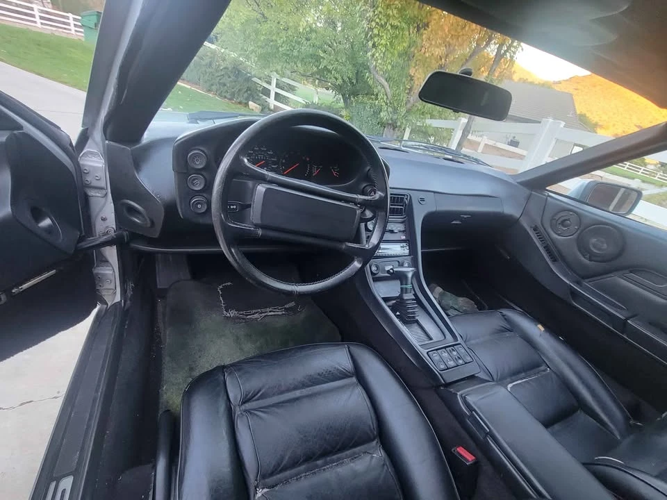 1987 Porsche 928 - Image 6 of 7