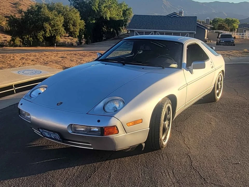 1987 Porsche 928 - Image 4 of 7