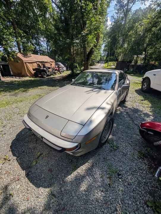 1987 Porsche 928 - Image 5 of 10