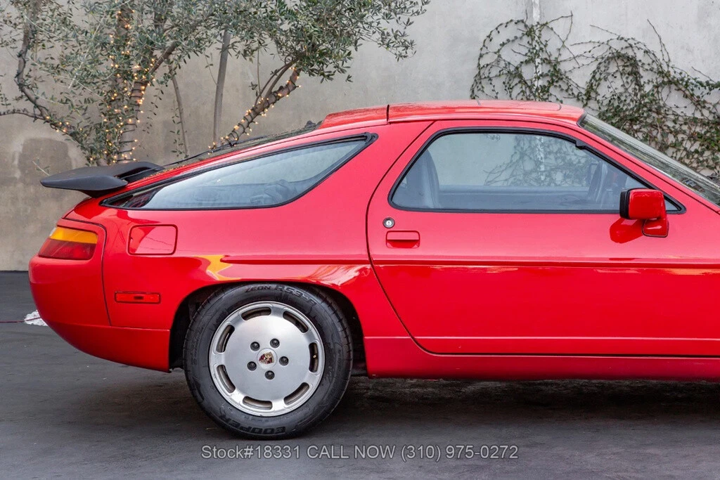 1987 Porsche 928 - Image 12 of 12