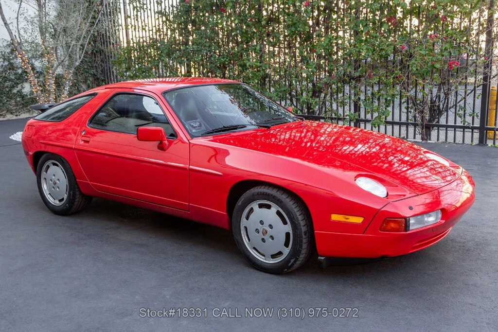 1987 Porsche 928 - Image 4 of 12