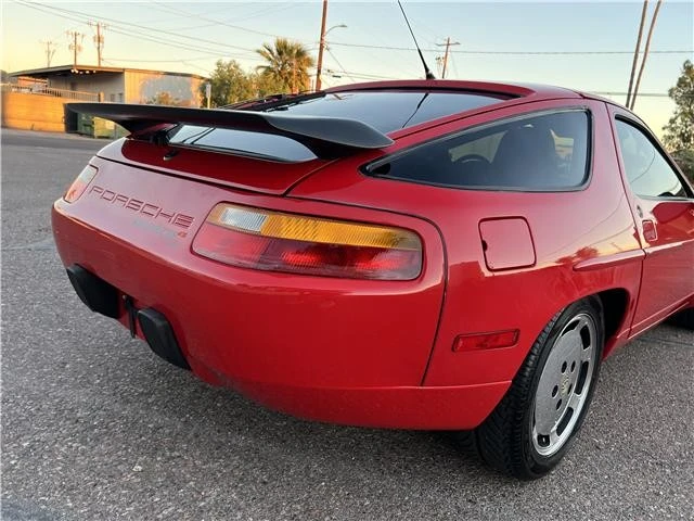 1987 Porsche 928 S4 - Image 15 of 21