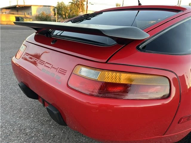1987 Porsche 928 S4 - Image 17 of 21