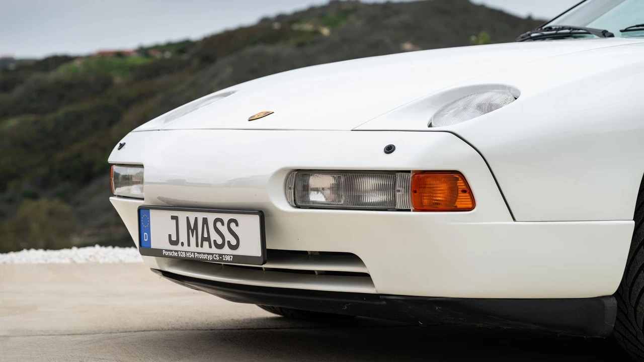 1987 Porsche 928 S4 - Image 27 of 31