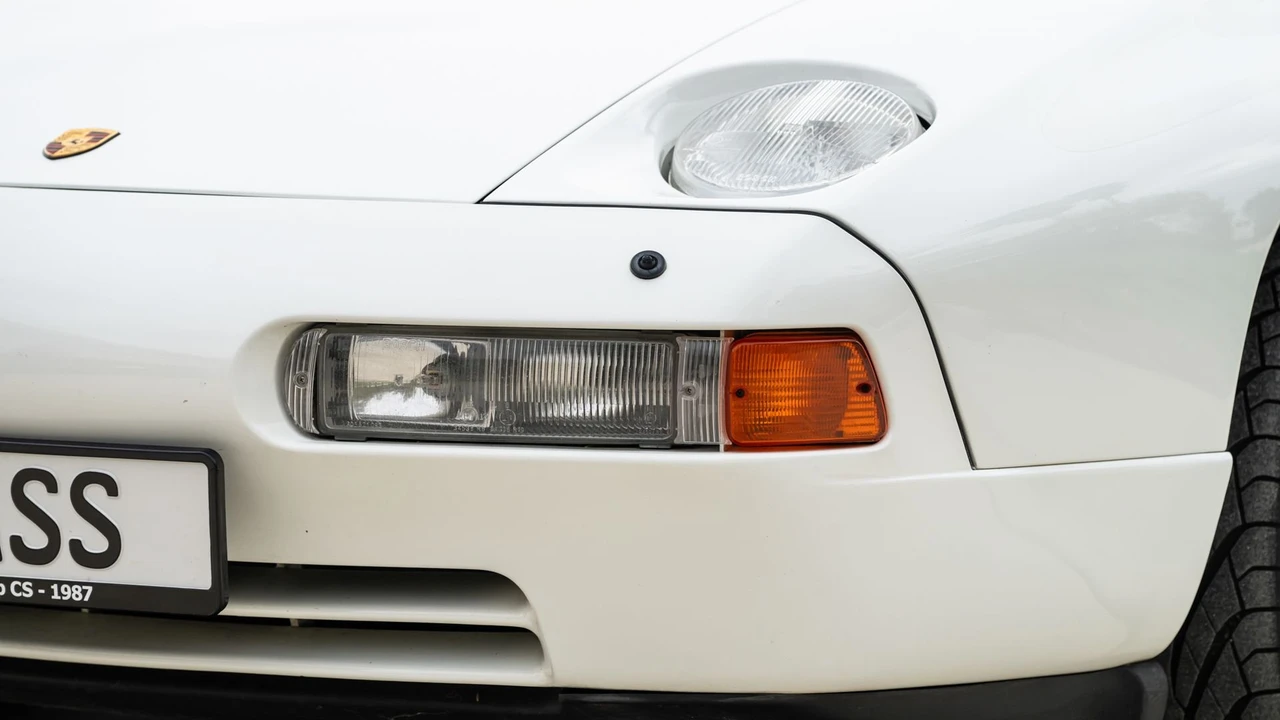 1987 Porsche 928 S4 - Image 22 of 31