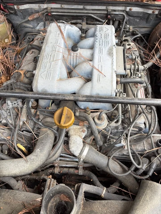 1987 Porsche 928 S4 - Image 11 of 20
