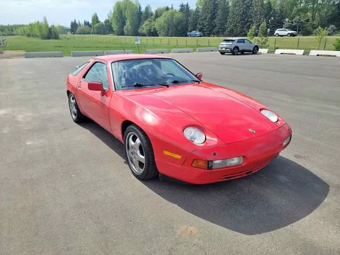 1987 Porsche 928 S4