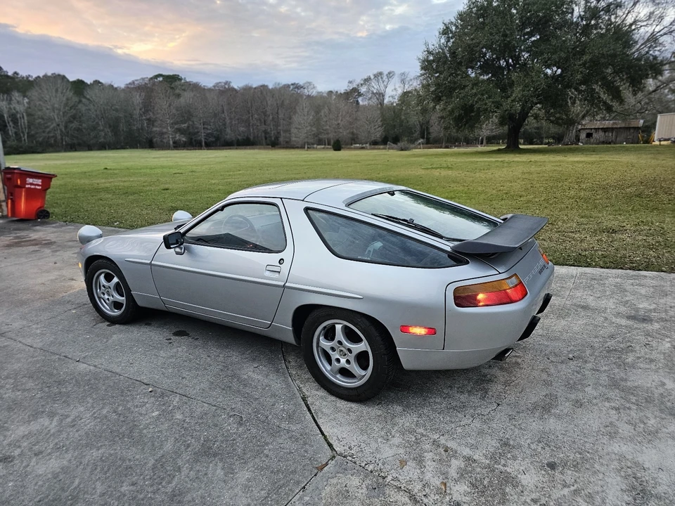 1987 Porsche 928 S - Image 5 of 18