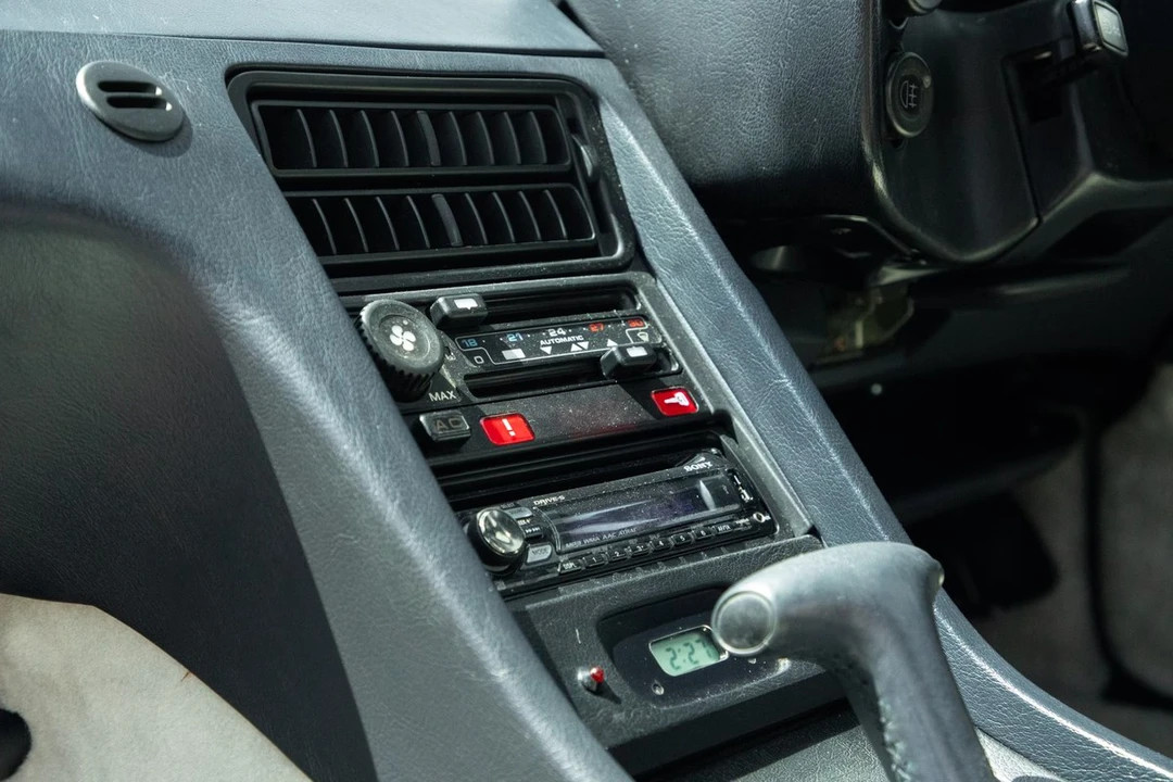 1987 Porsche 928 S4 - Image 29 of 30