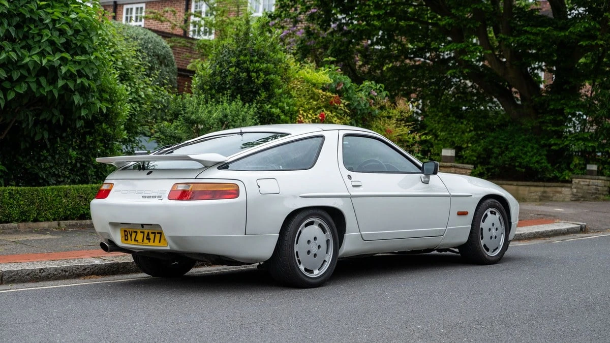 1987 Porsche 928 S4 - Image 5 of 30