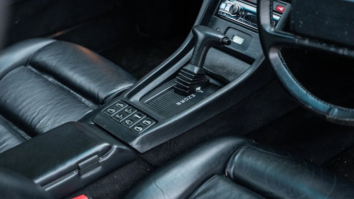 1987 Porsche 928 S4 - Image 23 of 30