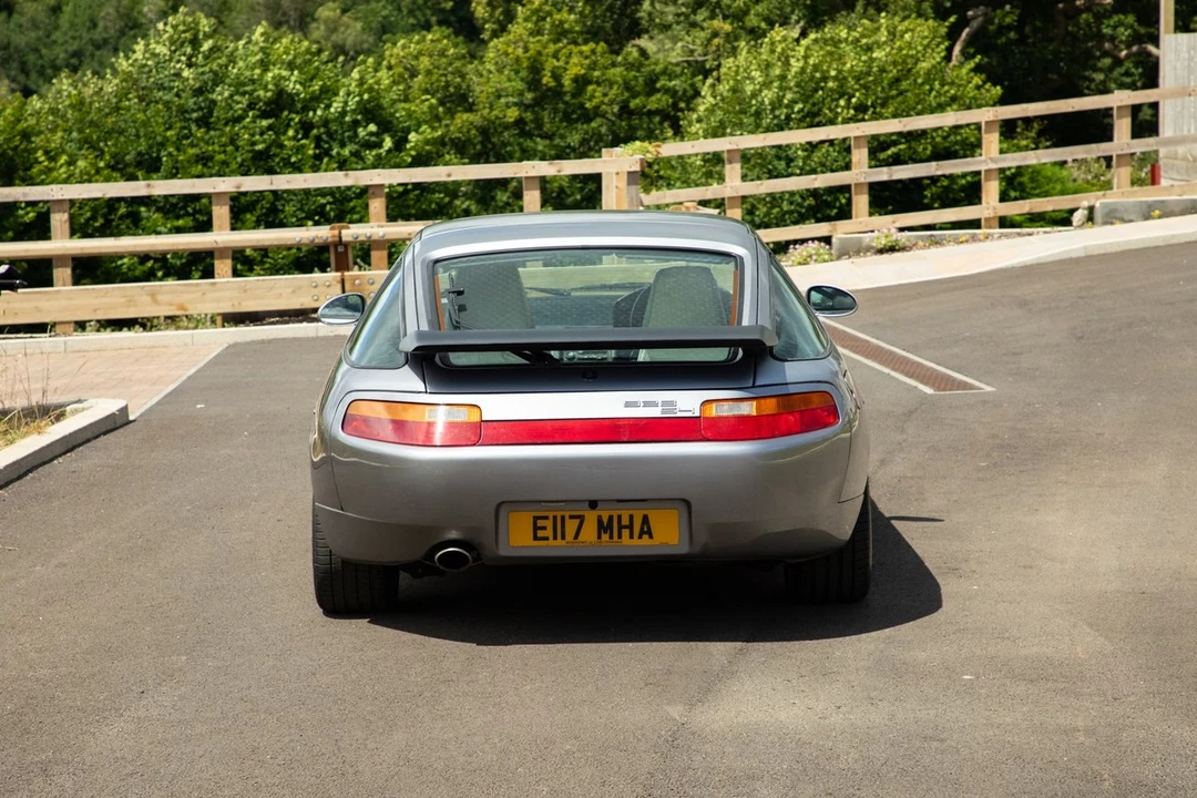 1987 Porsche 928 S4 - Image 15 of 30